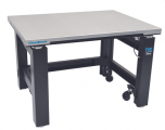 Лабораторные столы CleanBench TMC с пневматической системой защиты от вибраций