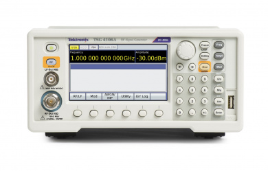 Векторный генератор сигналов TSG4104A Tektronix