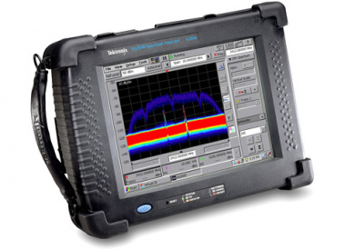 Анализатор спектра Tektronix SA2600